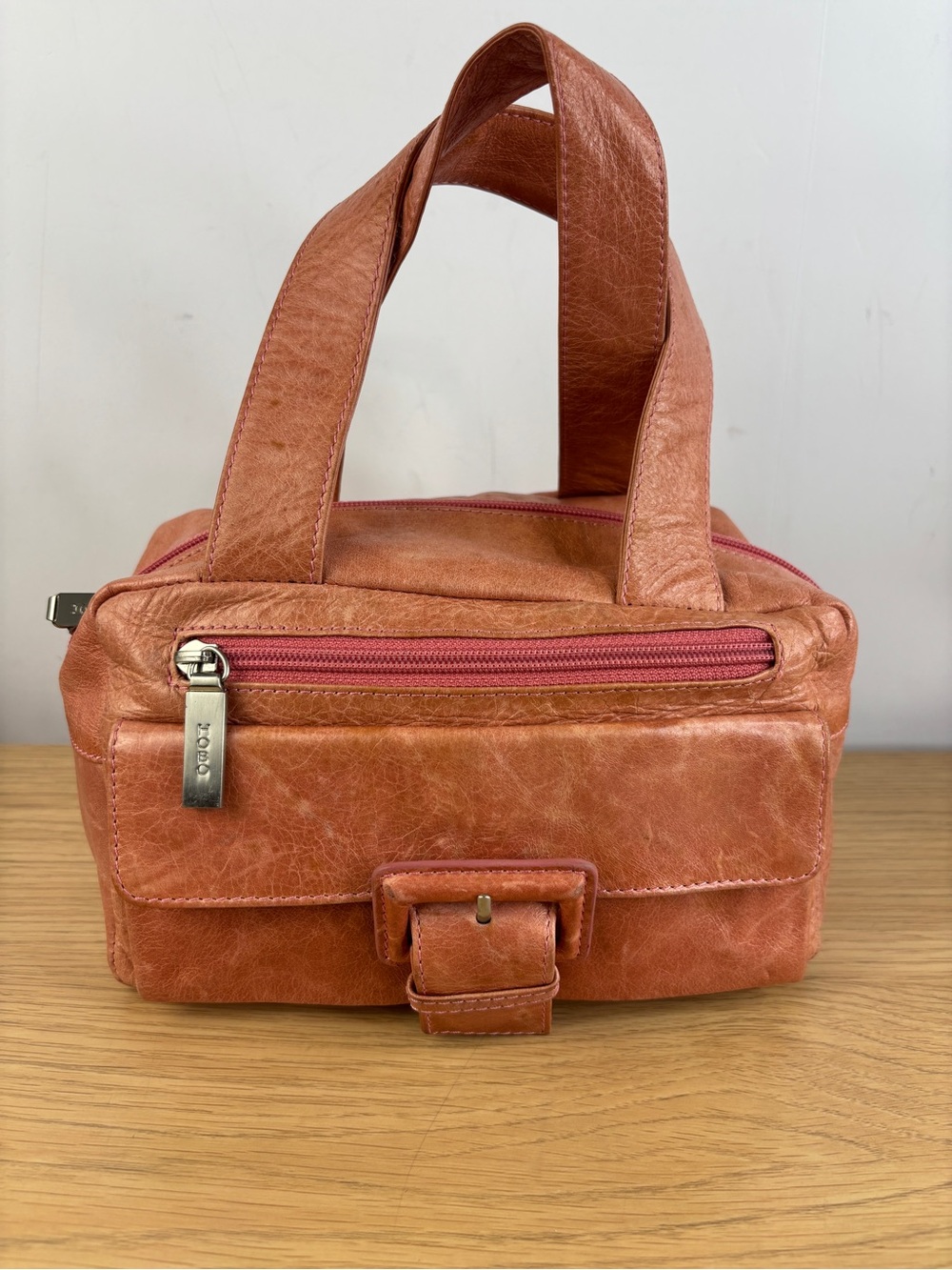 Vintage RARE Coral Pink HOBO Brand High Quality Leather Mini Zip Bag - Picture 1 of 15